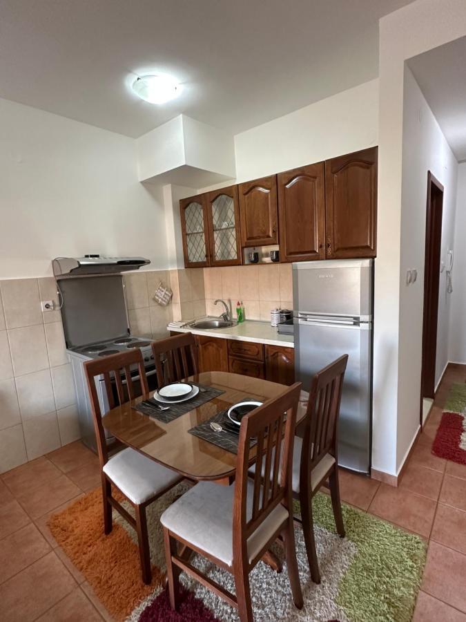 Bella Apartman بودغوريتْسا المظهر الخارجي الصورة