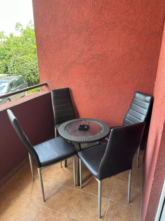 Bella Apartman بودغوريتْسا المظهر الخارجي الصورة