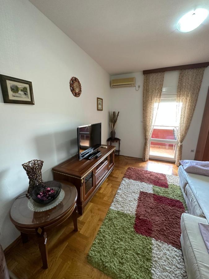 Bella Apartman بودغوريتْسا المظهر الخارجي الصورة